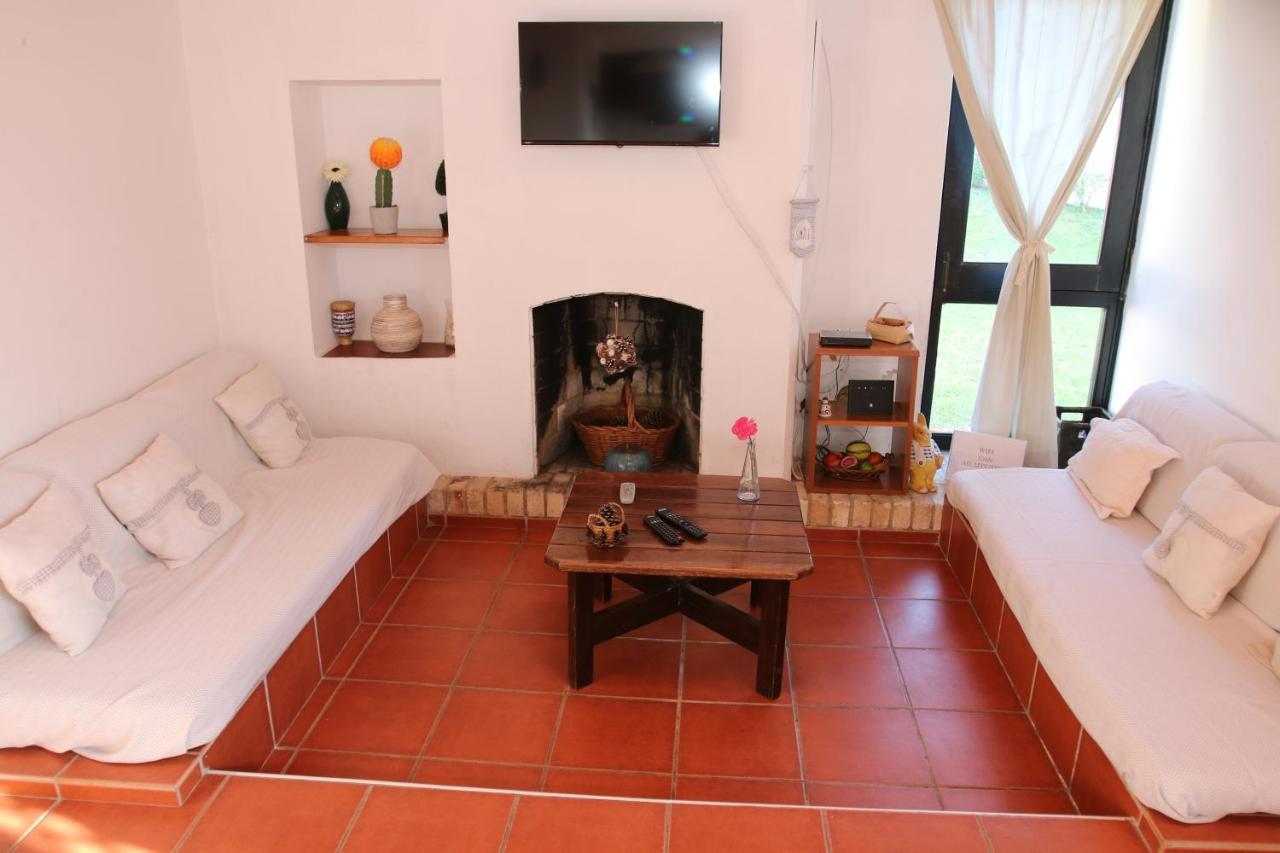 Villa Jacaranda - 550M From The Beach - Free Wifi - By Bedzy Albufeira Eksteriør billede