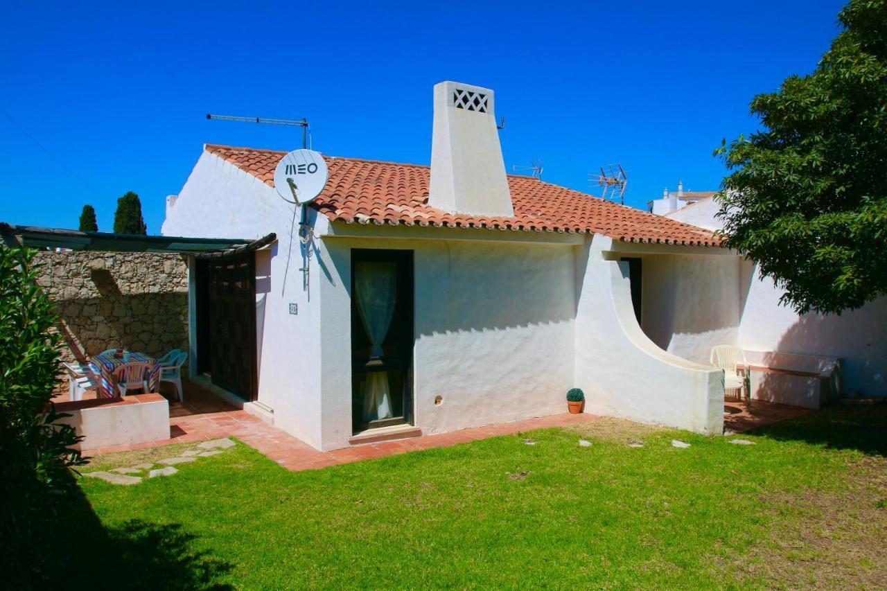 Villa Jacaranda - 550M From The Beach - Free Wifi - By Bedzy Albufeira Eksteriør billede