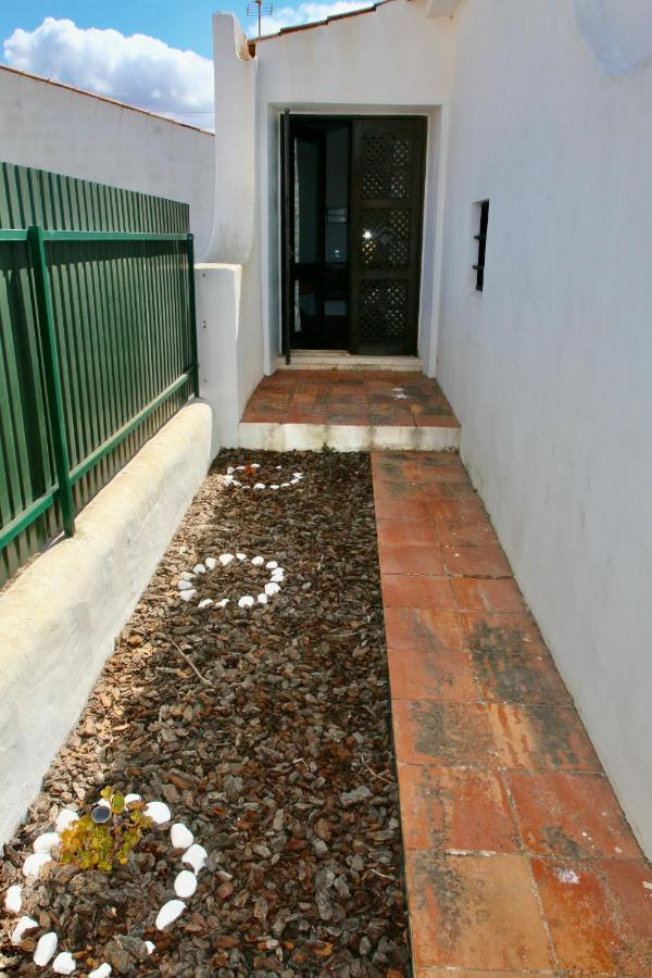 Villa Jacaranda - 550M From The Beach - Free Wifi - By Bedzy Albufeira Eksteriør billede