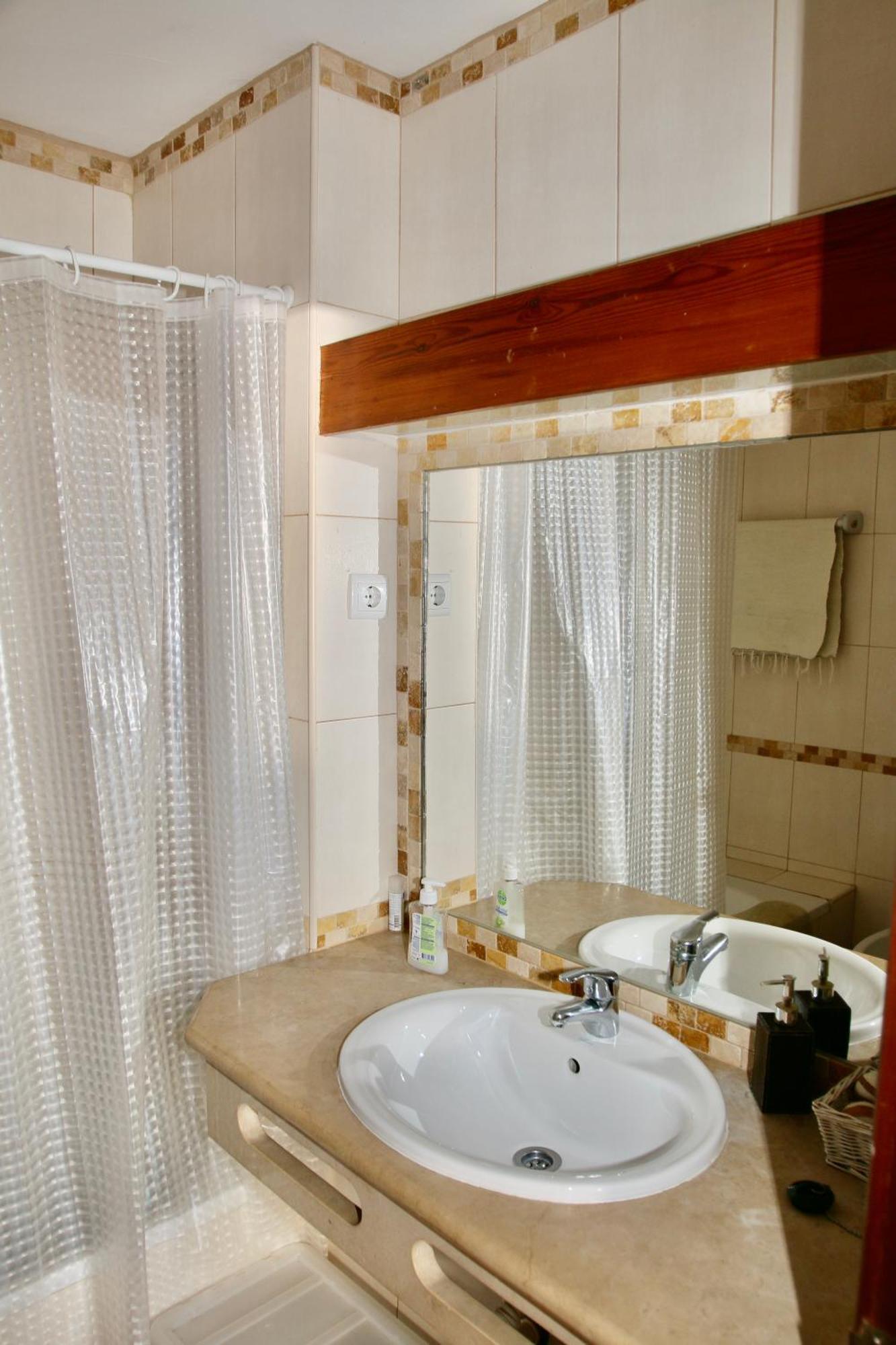Villa Jacaranda - 550M From The Beach - Free Wifi - By Bedzy Albufeira Eksteriør billede